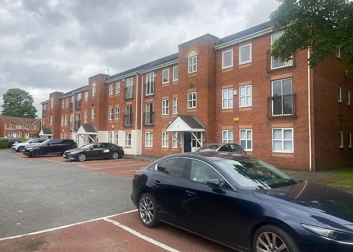 Lovely 2 Dbl Bed Near Heaton Park And North Manchester Hospital With Parking