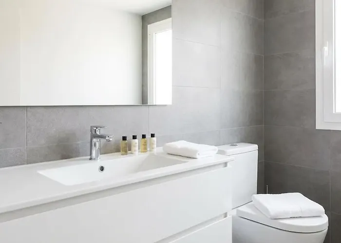 Bright 1 Bed Apartment Manchester - Sleeps 2